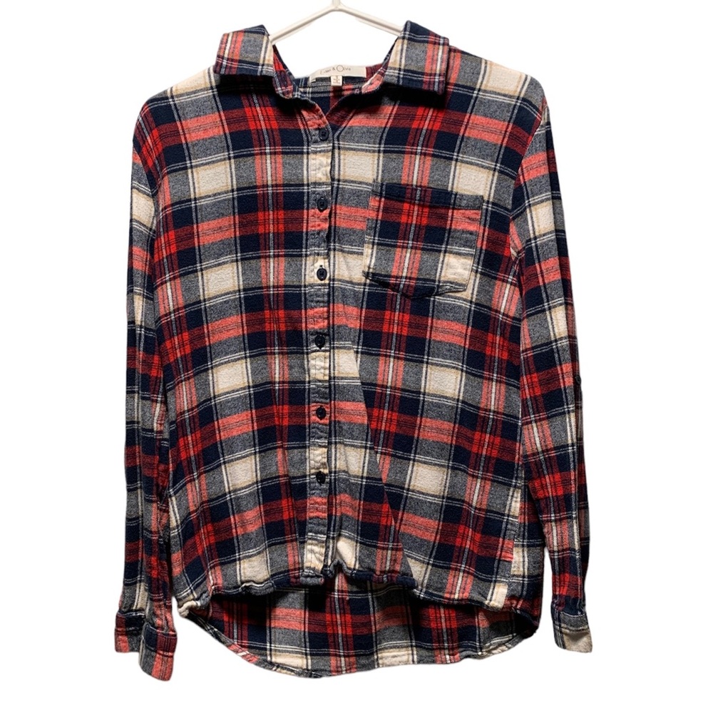 Eden & Olivia Flannel size Small